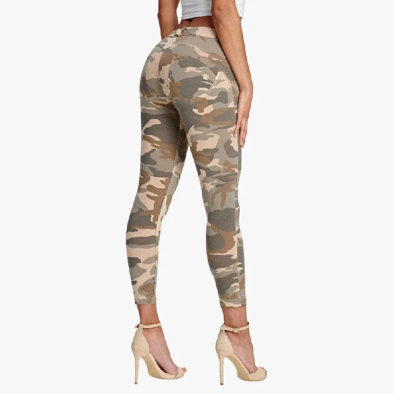 Freddy Wr.Up Superskinny Push Up 7/8 Trousers With Regular Waist Light Camo