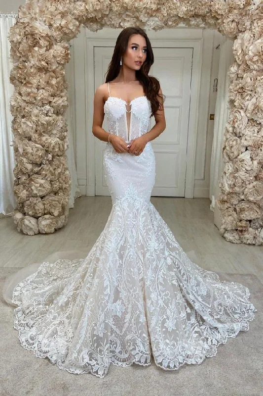 Long Mermaid Sweetheart Spaghetti Strap Wedding Dress with Lace and Backless Design Luxury Wedding Dress