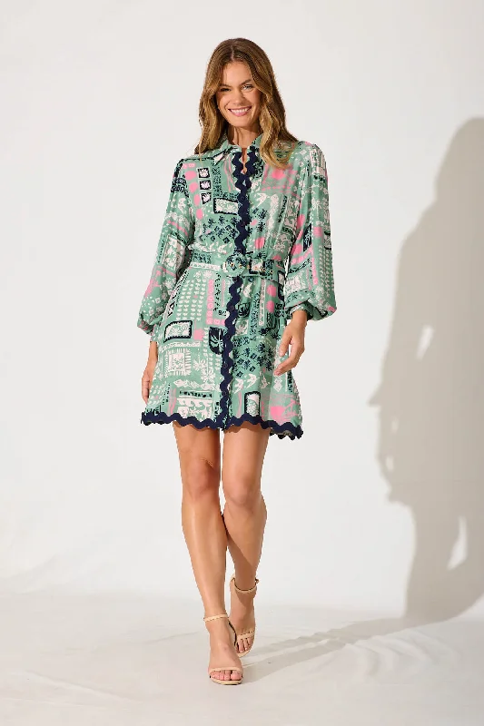 Amico Dress Green With Multi Print Knitted unclassified dresses