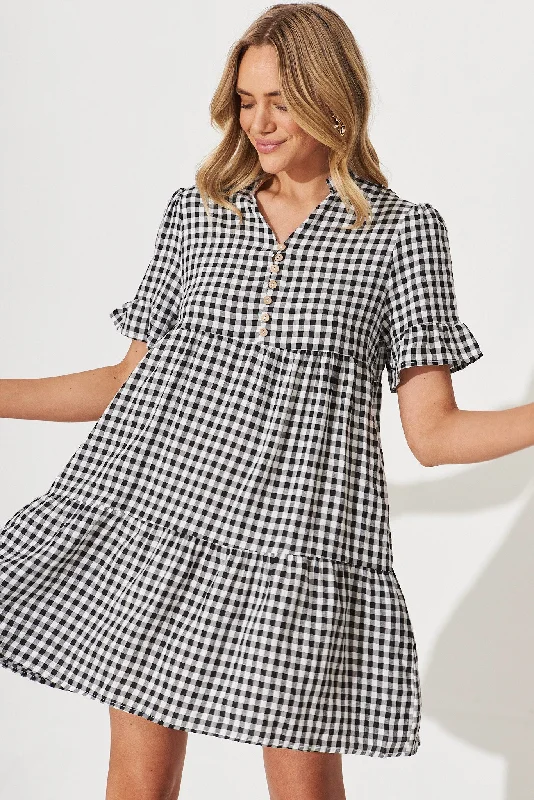 Danna Smock Dress In Black And White Gingham Cotton Blend Travel unclassified dresses