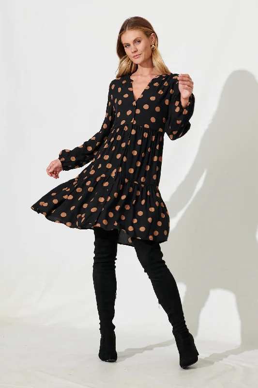 Garlinda Smock Dress In Black With Brown Spot Soft fabric unclassified dresses