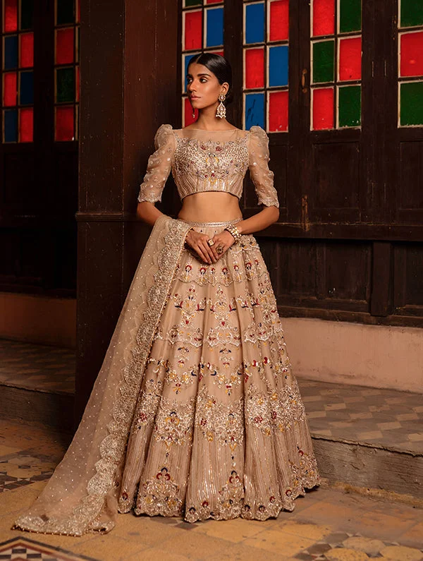 Handcrafted Pakistani Bridal Dress In Lehnga Choli Style Flowy unclassified dresses