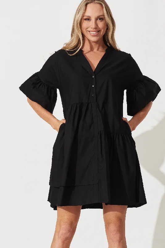 Rasta Smock Dress In Black Cotton Open-back unclassified dresses