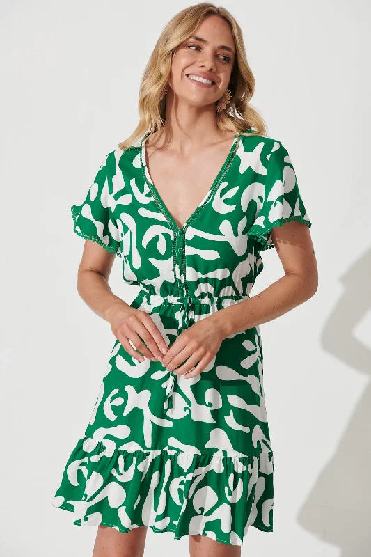 Tara Dress In Green With White Print Street style unclassified dresses